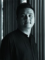 設(shè)計(jì)總監(jiān)